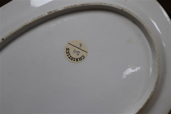Two Chamberlains dishes, a crested plate and a coffee can